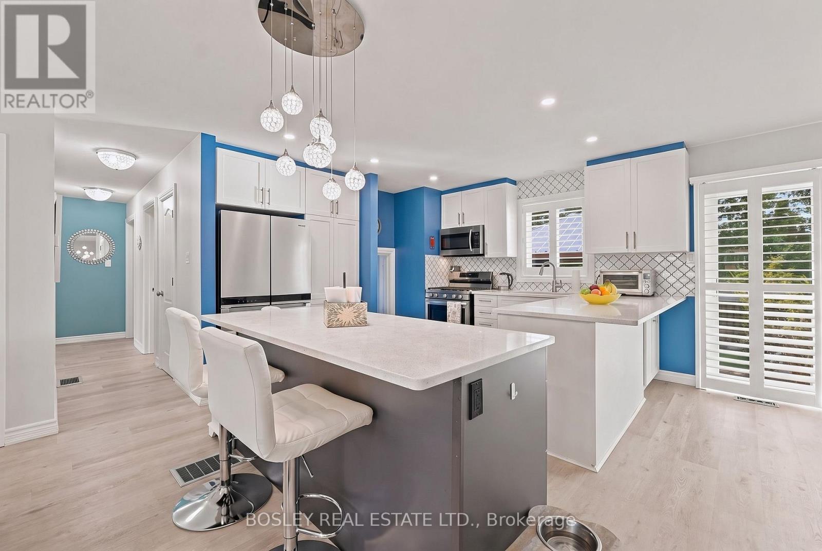 15 WILSON AVENUE - 13