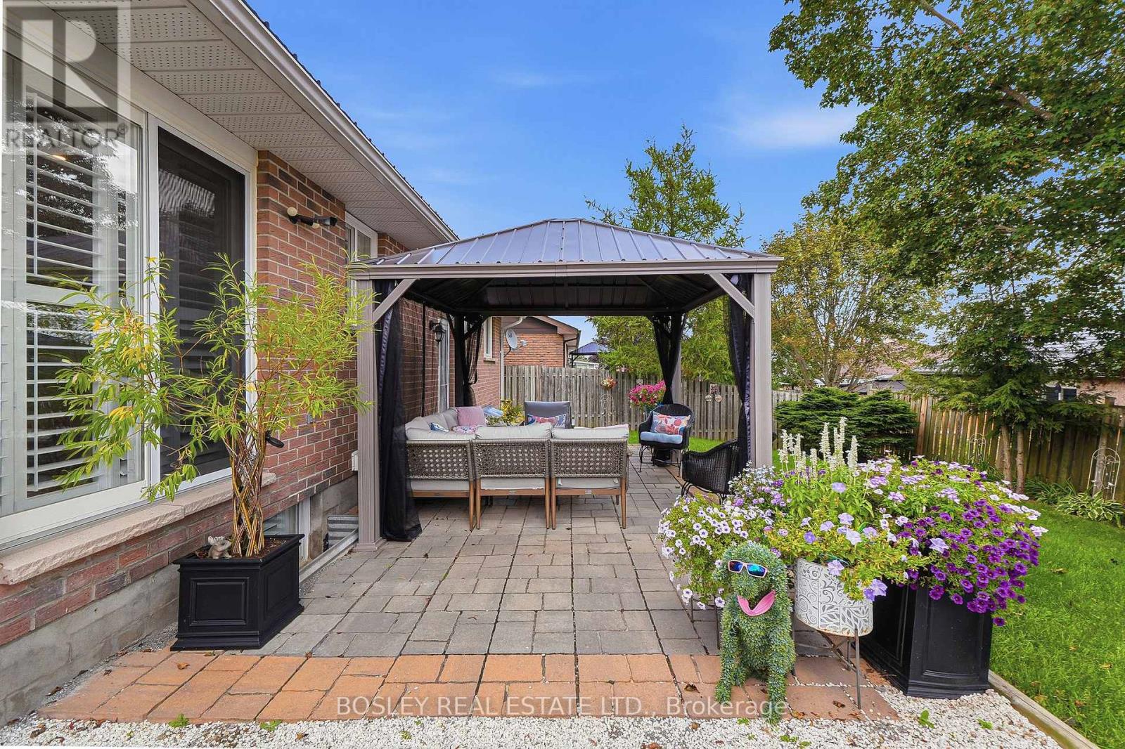 15 WILSON AVENUE - Image 32