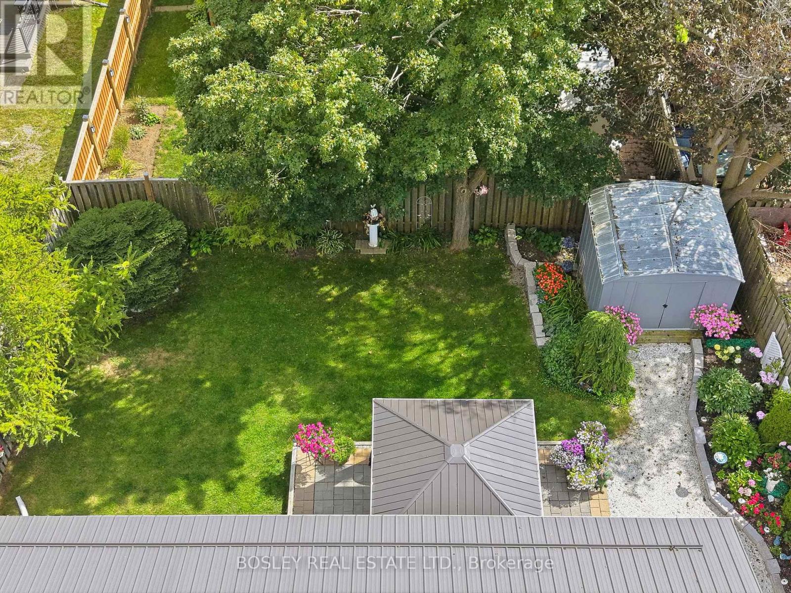 15 WILSON AVENUE - 36