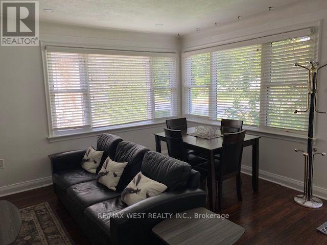 #Upper 6722 Dunn Street, Niagara Falls (Arad/Fallsview), Ontario, L2G2R1, Niagara Falls (Arad/Fallsview), Ontario — photo 4 of 5