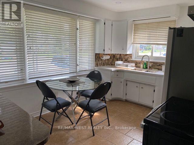 #Upper 6722 Dunn Street, Niagara Falls (Arad/Fallsview), Ontario, L2G2R1, Niagara Falls (Arad/Fallsview), Ontario — photo 5 of 5