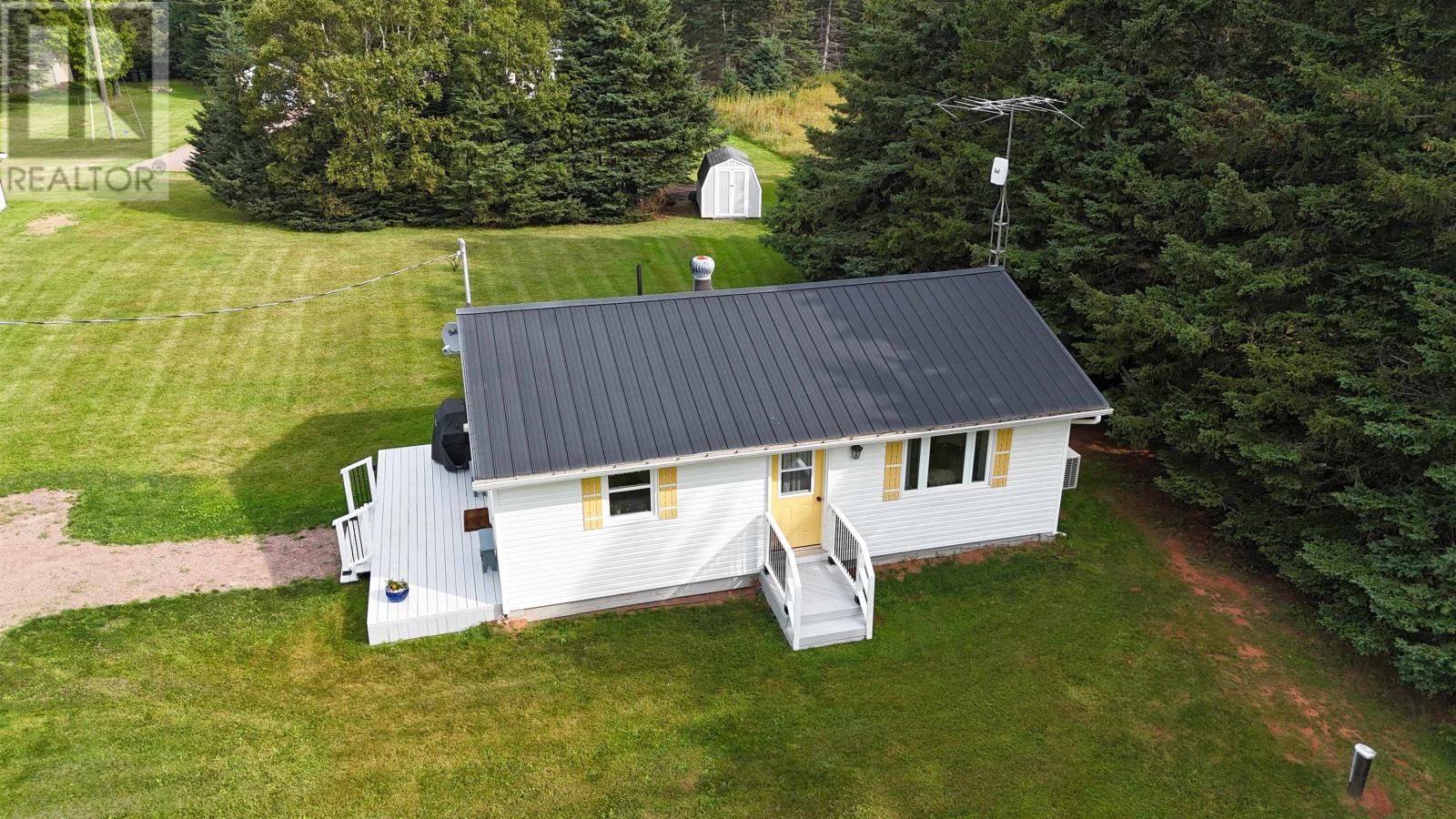 404 FORTUNE COVE Road - 2