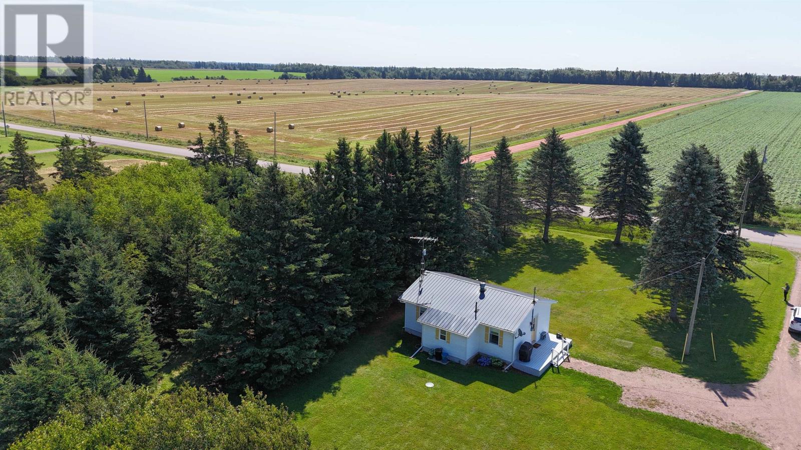 404 FORTUNE COVE Road - Image 5