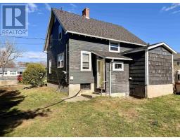 225 Water Street, Shelburne, NS B0T1W0 Photo 29