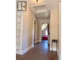225 Water Street, Shelburne, NS B0T1W0 Photo 18