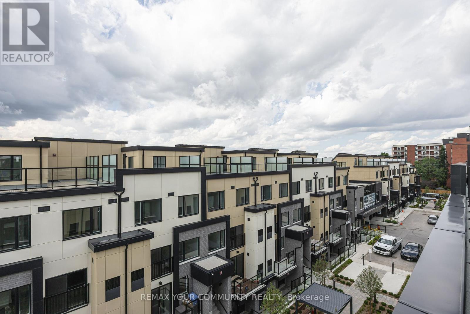 #220 1650 VICTORIA PARK AVENUE - Image 39