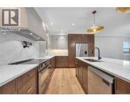 Ensuite - 729 Berry Point Rd, Gabriola Island, BC V0R1X1 Photo 13