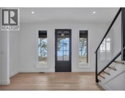 729 Berry Point Rd, Gabriola Island, BC V0R1X1 Photo 17