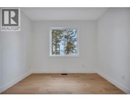729 Berry Point Rd, Gabriola Island, BC V0R1X1 Photo 44