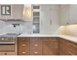 Kitchen - 729 Berry Point Rd, Gabriola Island, BC V0R1X1 Photo 12