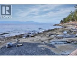 729 Berry Point Rd, Gabriola Island, BC V0R1X1 Photo 49