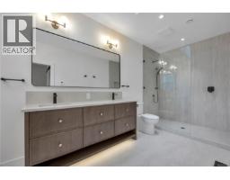 729 Berry Point Rd, Gabriola Island, BC V0R1X1 Photo 36