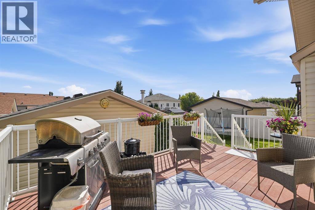 Listing photo – 5909 62 Avenue, Ponoka