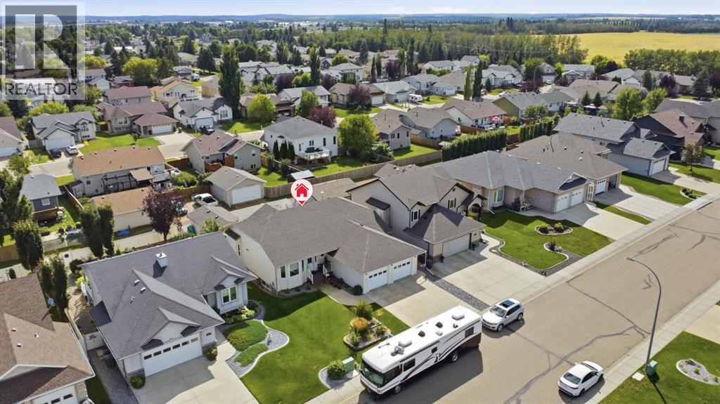 Listing photo – 5909 62 Avenue, Ponoka