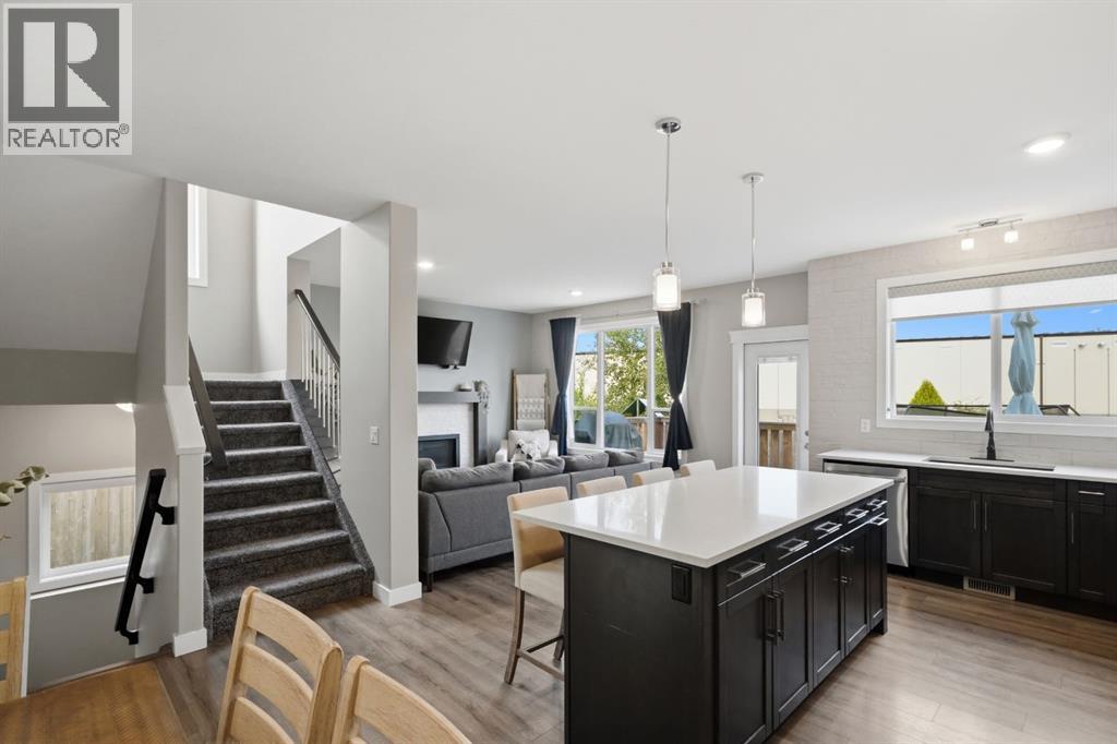 Listing photo – 137 Hampton Crescent, Sylvan Lake