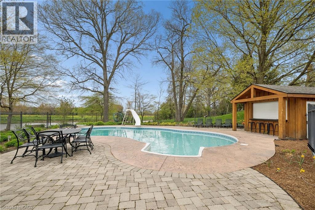 306 GOLF COURSE Road - 38