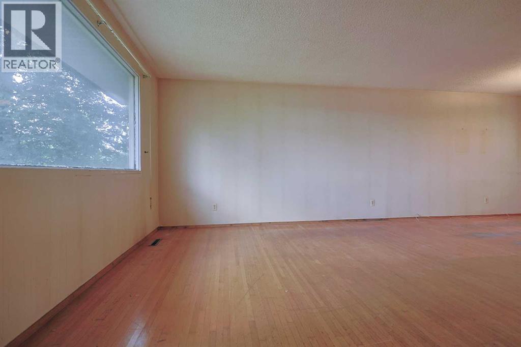 93 Winslow Crescent SW, Westgate, Calgary photo 5