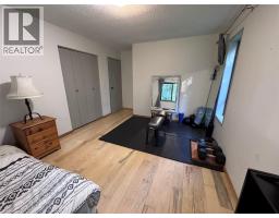 725 3 Highway, Cascade, BC V0H1E0 Photo 23