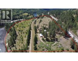 725 3 Highway, Cascade, BC V0H1E0 Photo 38