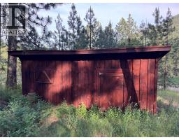 725 3 Highway, Cascade, BC V0H1E0 Photo 30