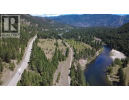 725 3 Highway, Cascade, BC V0H1E0 Photo 36