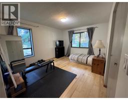 725 3 Highway, Cascade, BC V0H1E0 Photo 22
