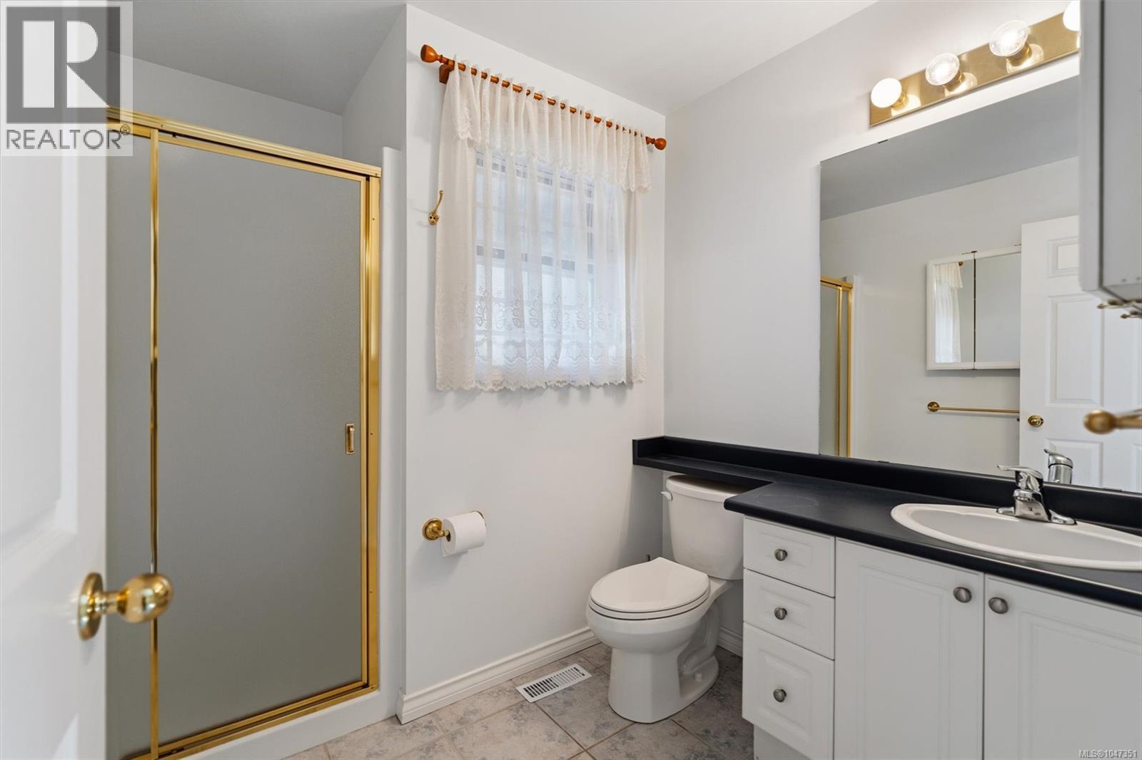 1084 Valewood Trail, Saanich