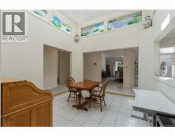 1084 Valewood Trail, Saanich, BC V8X5E3 Photo 22
