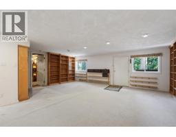 1084 Valewood Trail, Saanich, BC V8X5E3 Photo 40