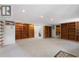 1084 Valewood Trail, Saanich, BC V8X5E3 Photo 41