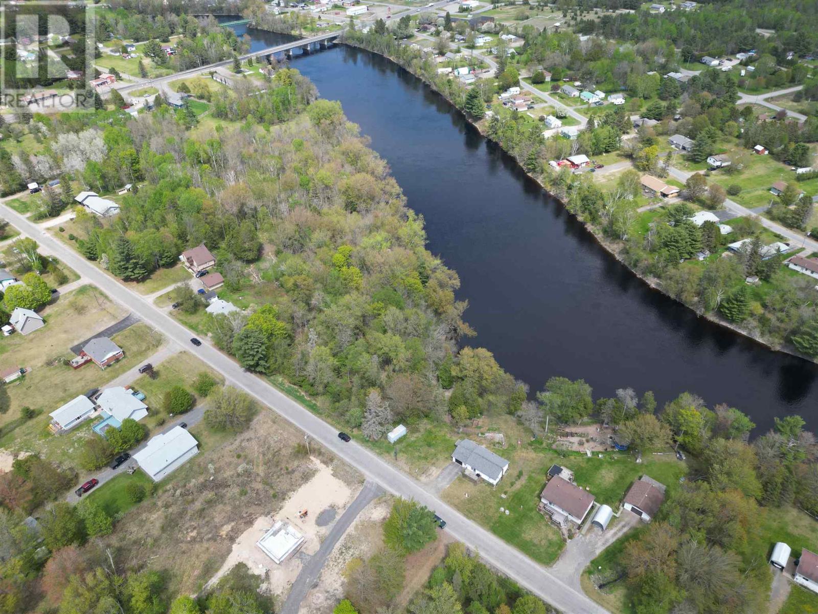 21 Eley RD - Image 7