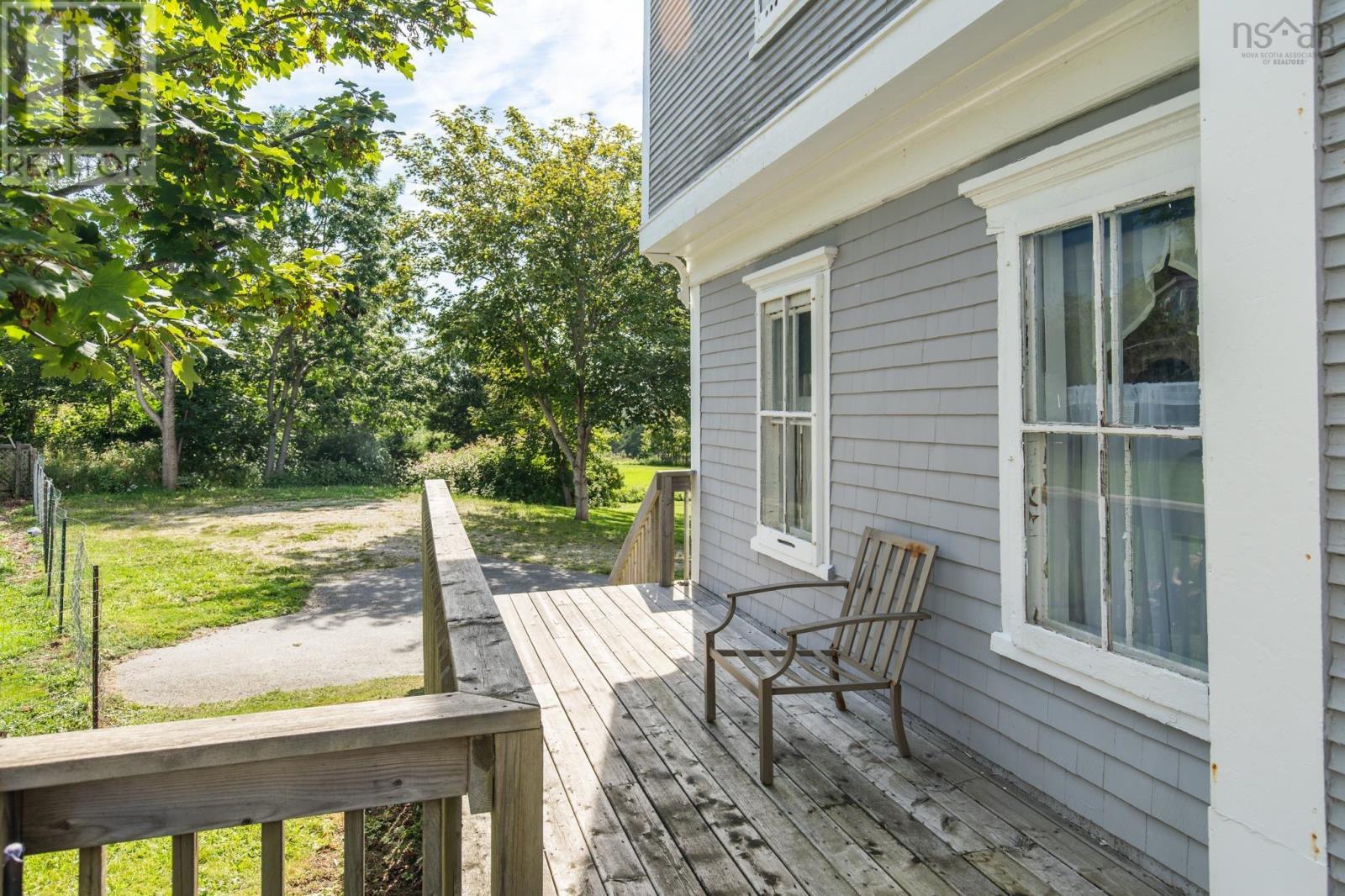 Property 41 of 46 of 3414 Main Shore Road