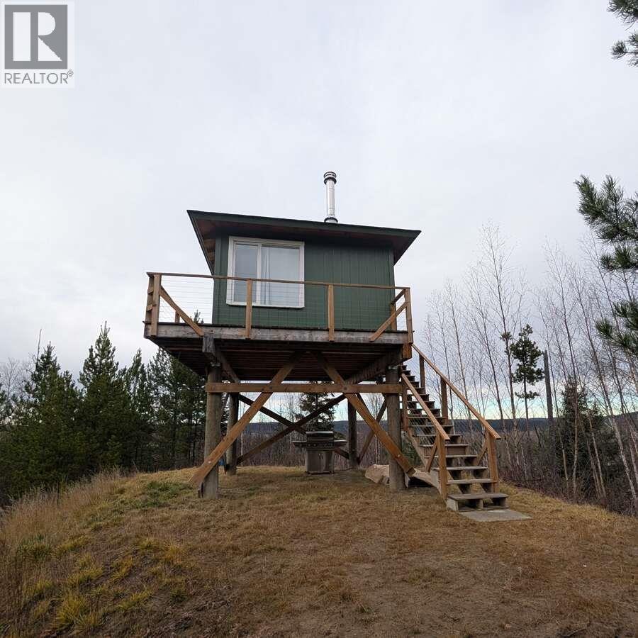 Photo 15 of 32 — 2350 SHARELENE DRIVE · Prince George, BC