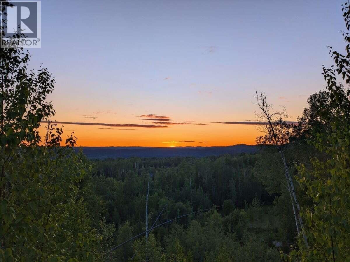 Photo 27 of 32 — 2350 SHARELENE DRIVE · Prince George, BC