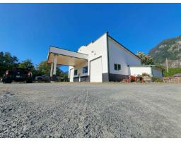 58465 Laidlaw Road, Laidlaw, Laidlaw, BC V0X1L2 Photo 32