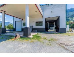 58465 Laidlaw Road, Laidlaw, Laidlaw, BC V0X1L2 Photo 24