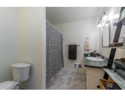 58465 Laidlaw Road, Laidlaw, Laidlaw, BC V0X1L2 Photo 16