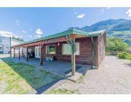 58465 Laidlaw Road, Laidlaw, Laidlaw, BC V0X1L2 Photo 21