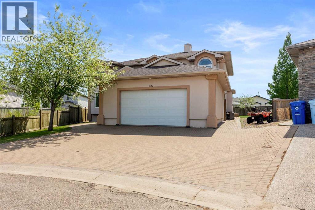 127 Pew Lane, Fort McMurray