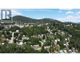 2050 Phoenix Avenue, Rossland, BC V0G1Y0 Photo 12