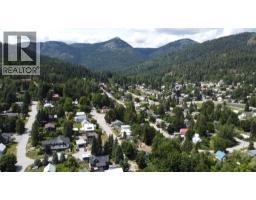 2050 Phoenix Avenue, Rossland, BC V0G1Y0 Photo 15