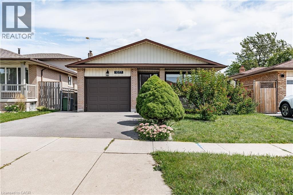 Photo of 1077 UPPER SHERMAN Avenue