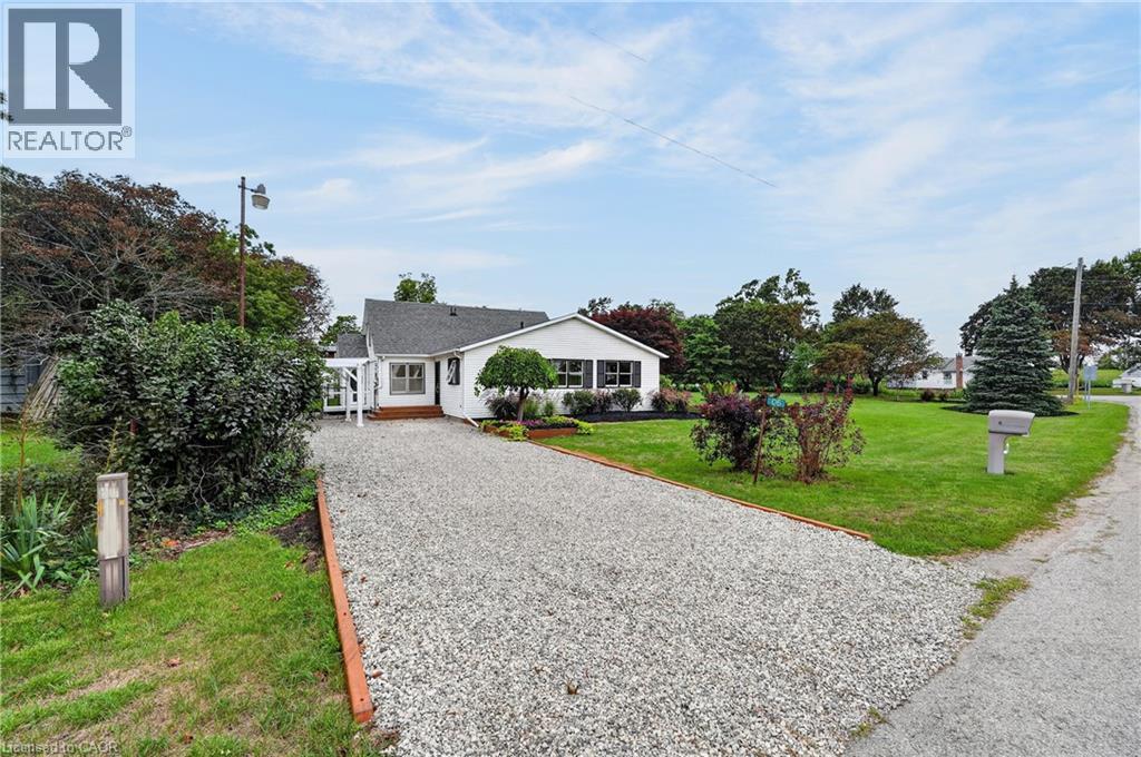 6 MOHAWK POINT Road - Image 31