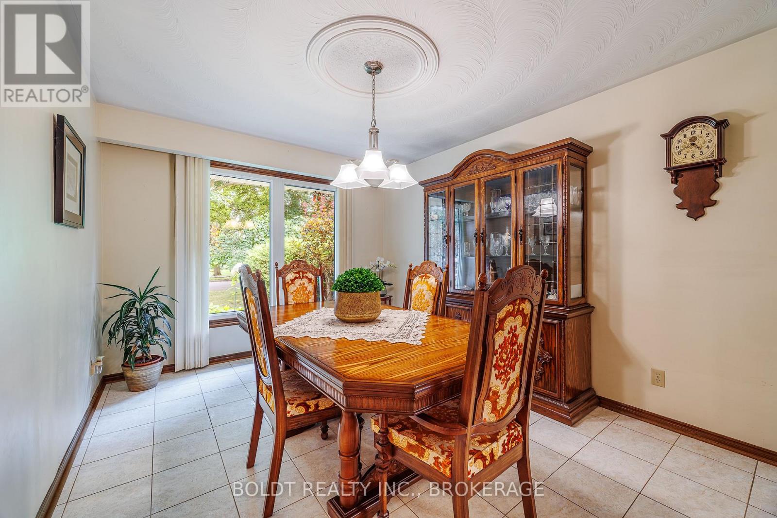 17 CHATHAM ROAD - Image 11