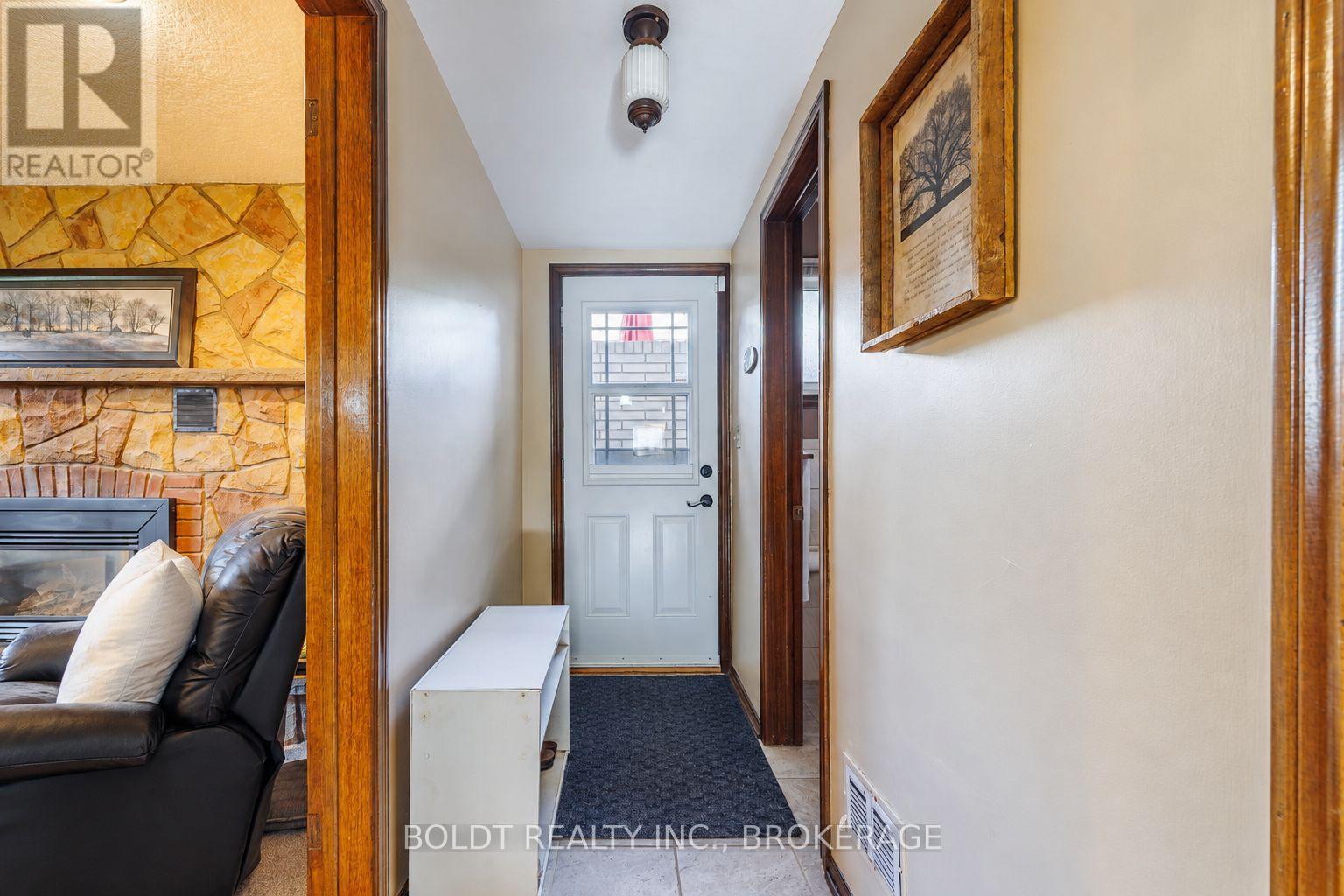 17 CHATHAM ROAD - Image 26