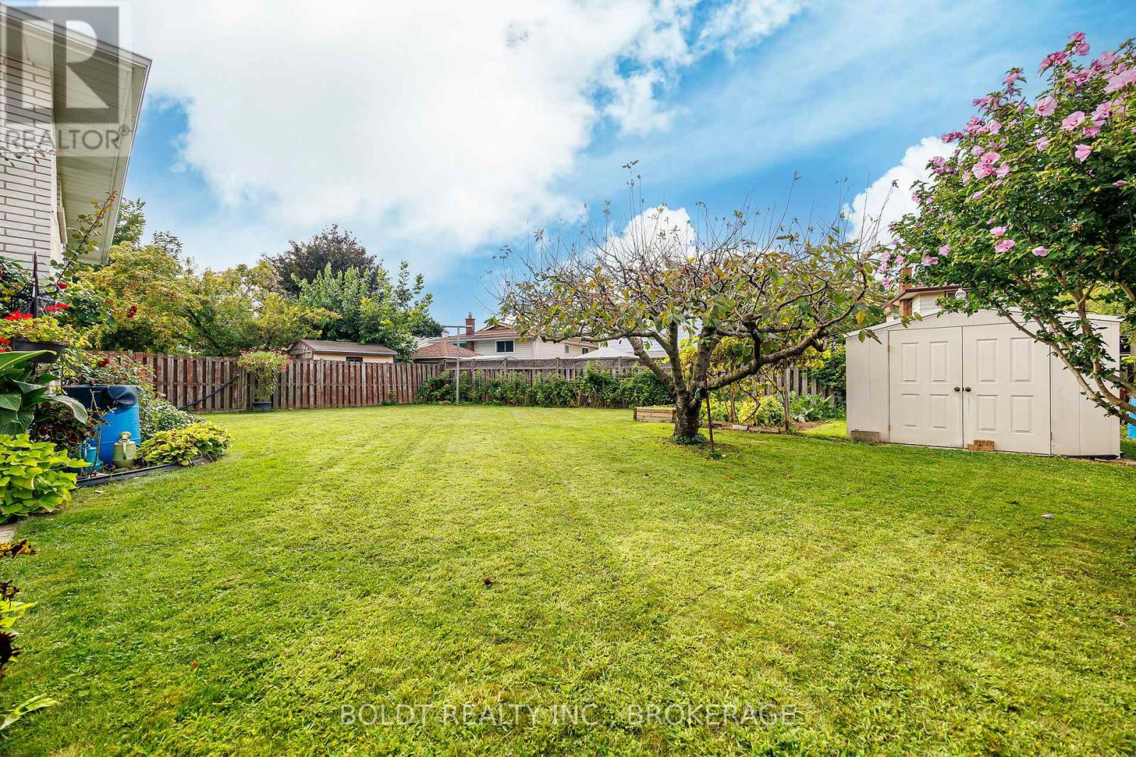 17 CHATHAM ROAD - Image 32