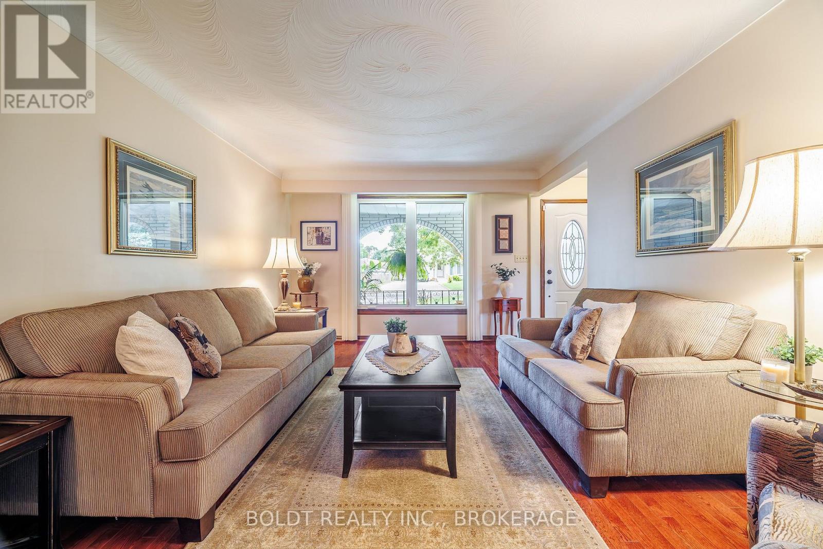 17 CHATHAM ROAD - Image 5