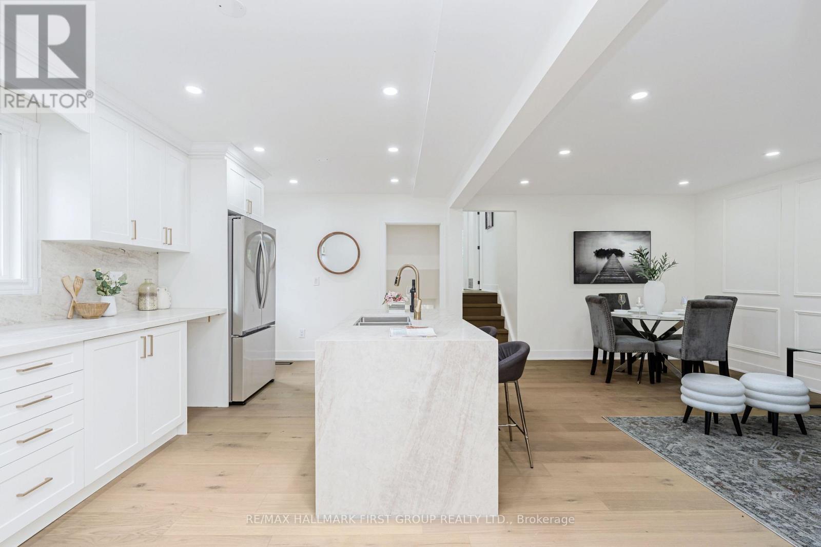 969 APPLEGROVE AVENUE - 8