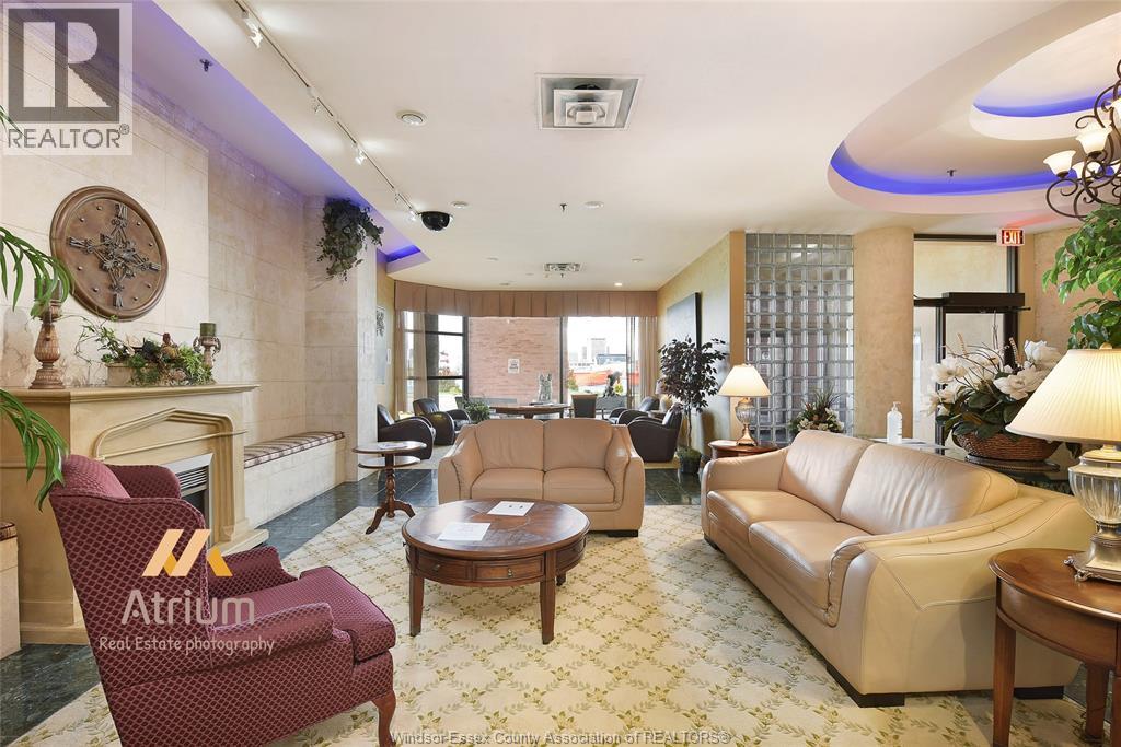 #1701 515 RIVERSIDE DRIVE West - 38