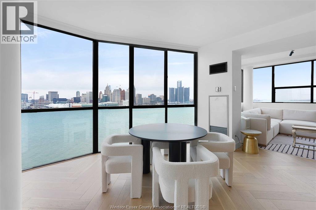 #1701 515 RIVERSIDE DRIVE West - 4